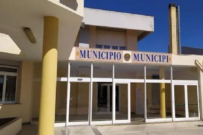 Il Comune di Alghero (Archivio)