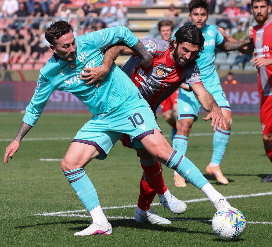 Il ritorno da ex di Seba Luperto Un affare d’oro, un addio al veleno