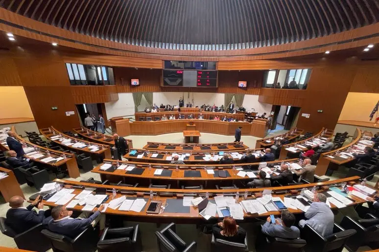 L'aula del Consiglio regionale (foto Ansa)