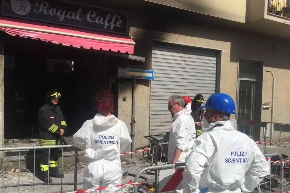 Cagliari, attentato incendiario contro un bar di via Timavo