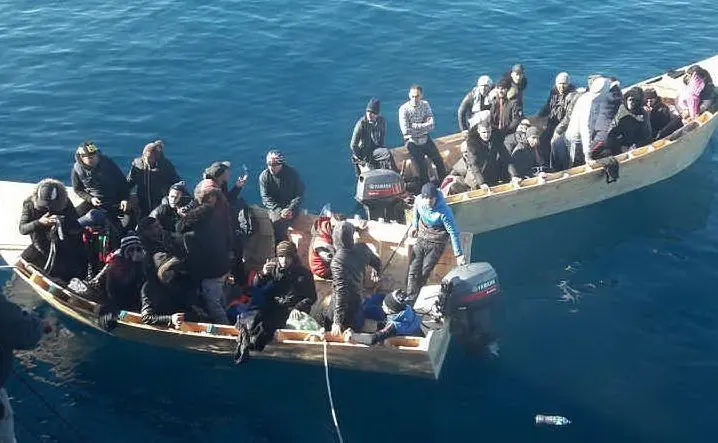 I 34 migranti si aggiungono ai 22 sbarcati ieri a Teulada