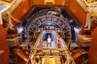 Da Cagliari al Cern, viaggio nel tempo con ALICE e un messaggio ai giovani sardi