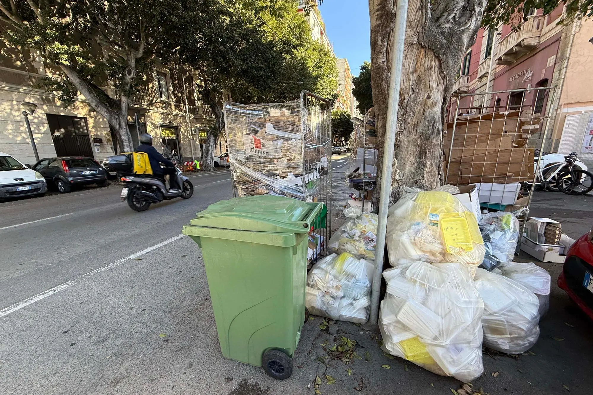 19 novembre 2025 Cagliari Raccolta Differenziata crisi della Plastica viale Trieste. Foto Max Solinas