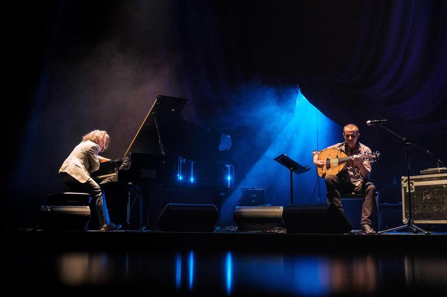 "Migrantes", debutto nazionale al Massimo di Cagliari