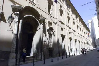 Il rettorato in via Università