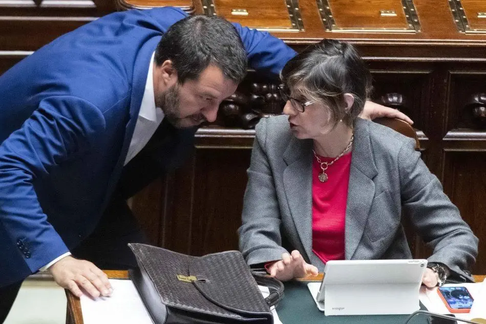 Matteo Salvini e Giulia Bongiorno (Ansa)