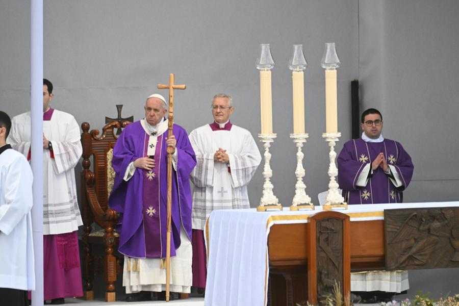 Papa Francesco a Malta: “Ci sono i paladini di Dio che calpestano i fratelli”