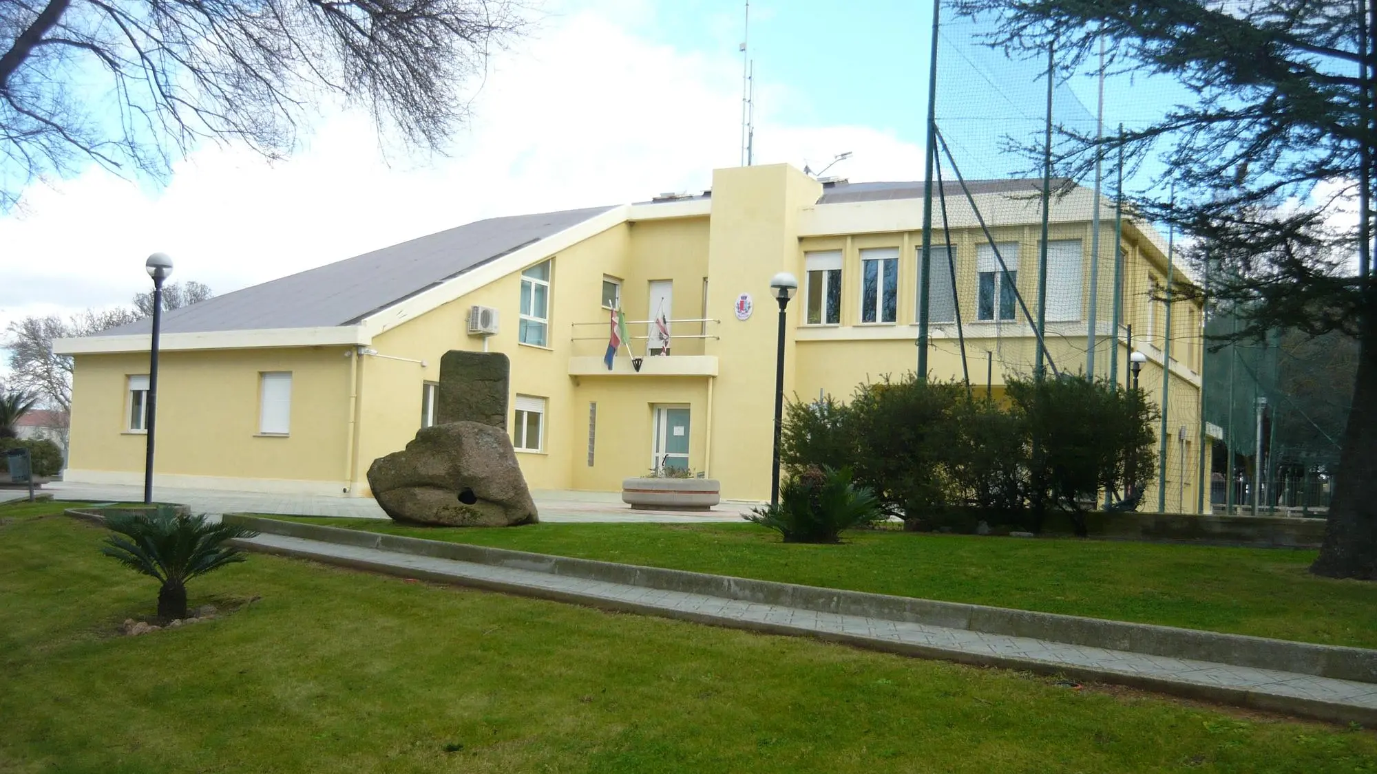 https://immagini.unionesarda.it/version/c:MmRlZTg1MmEtMTdlZC00:NGExNDM0ZTQtZDllYy00/image.webp?f=16:9