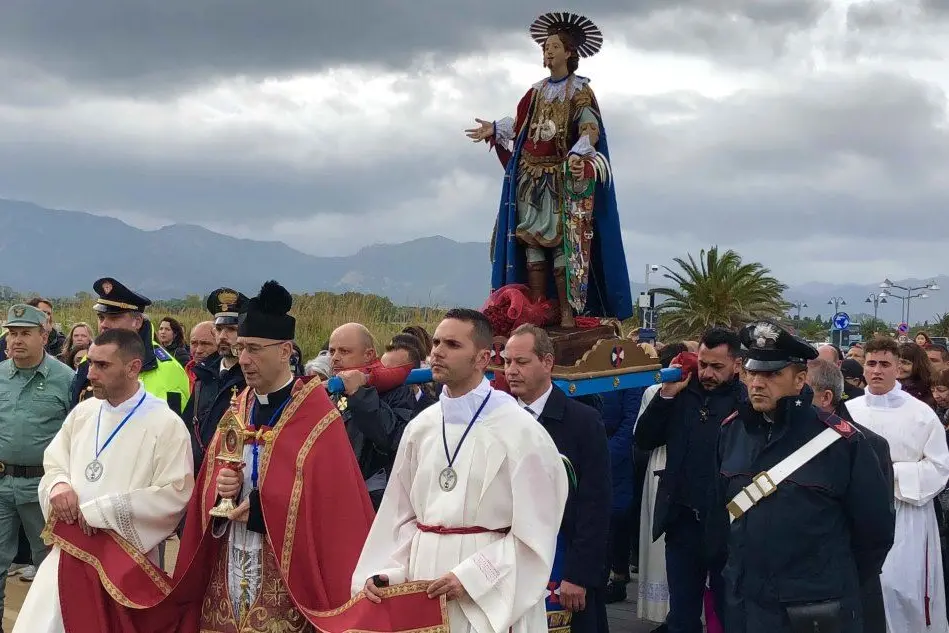 La processione a Nora dello scorso anno (foto Ivan Murgana)