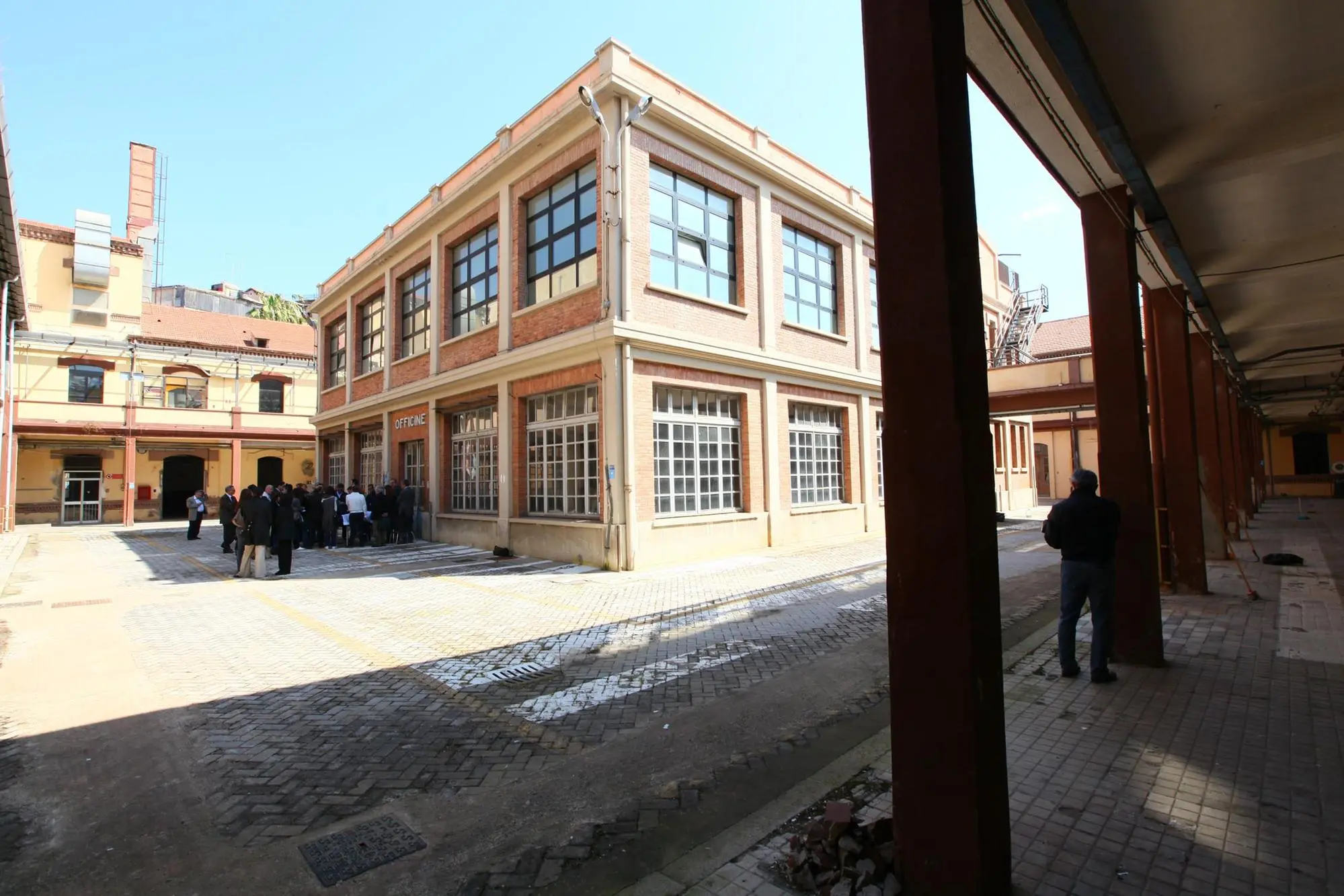 La Manifattura tabacchi a Cagliari (Archivio)