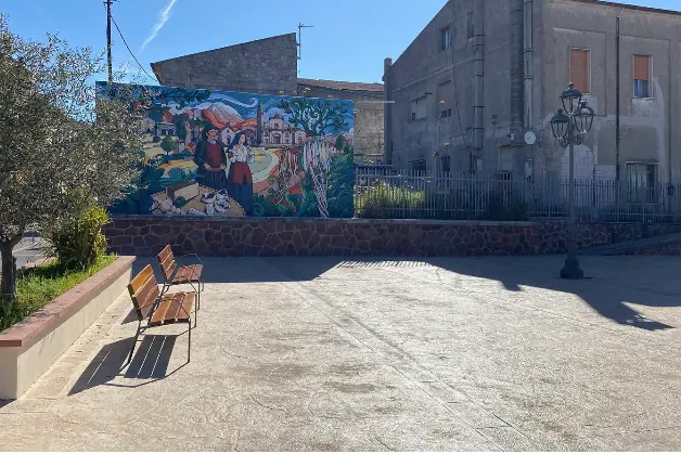 La piazza XXVIII Aprile a Ploaghe (foto concessa)