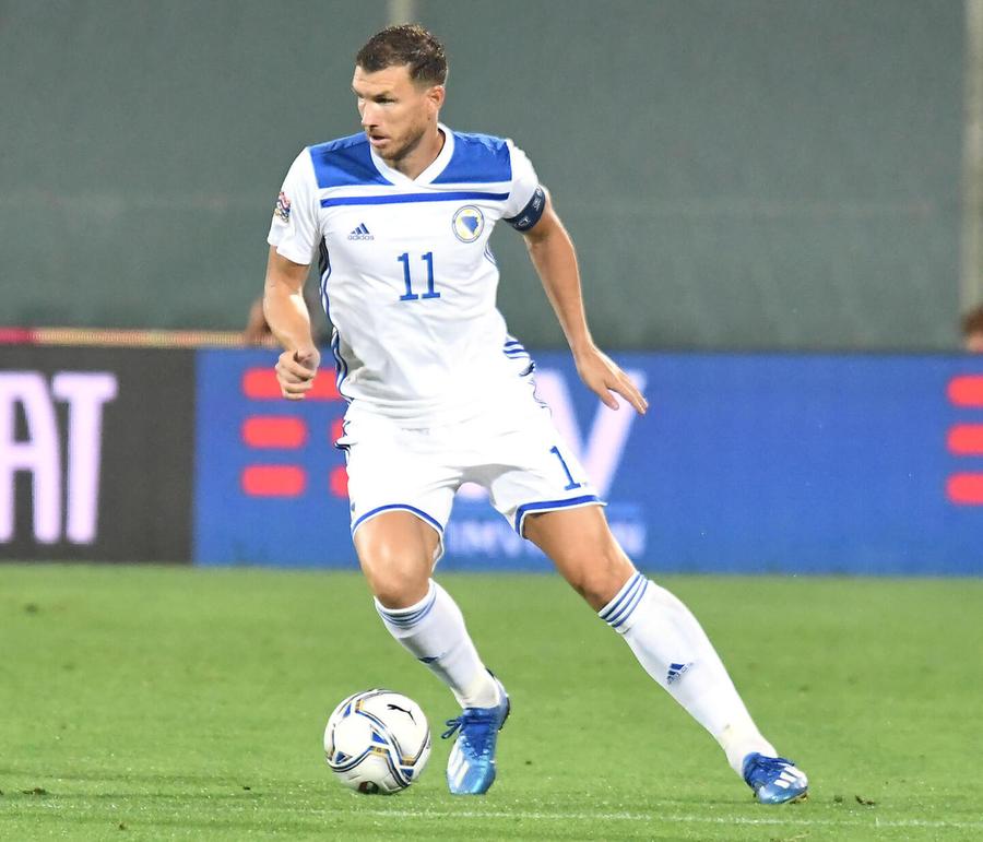 In ventidue a caccia degli ultimi sei posti