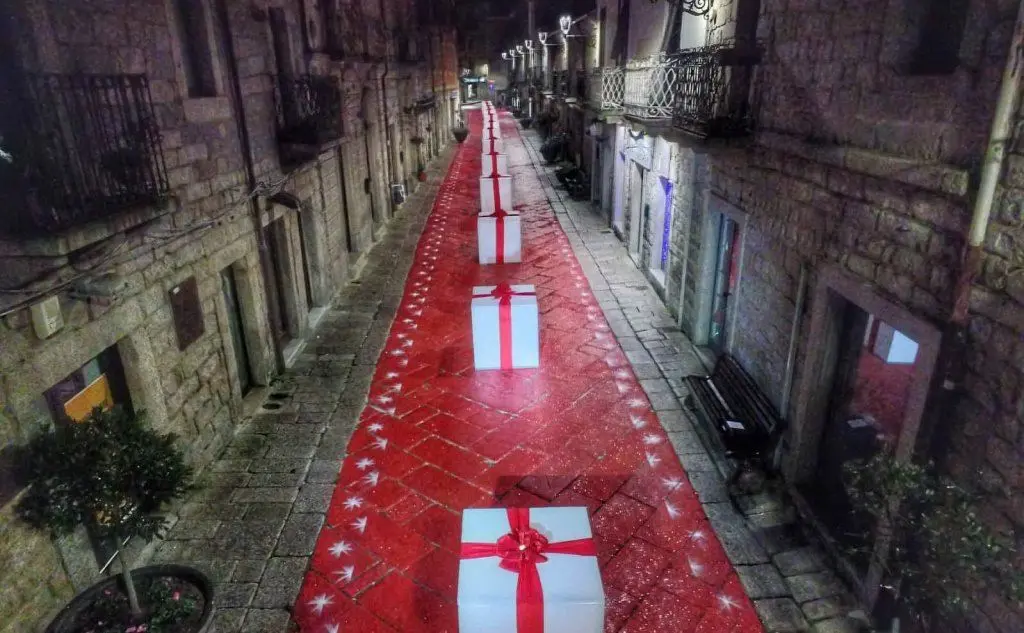 Via Roma