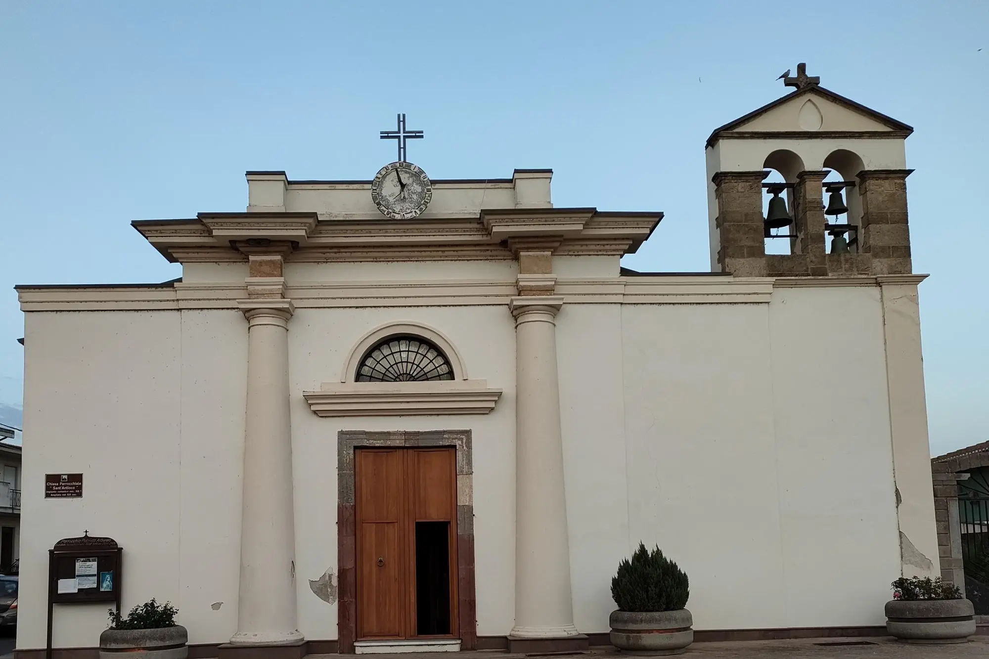La Chiesa di Sant'Antioco a Palmas Arborea (foto di Giacomo Pala)