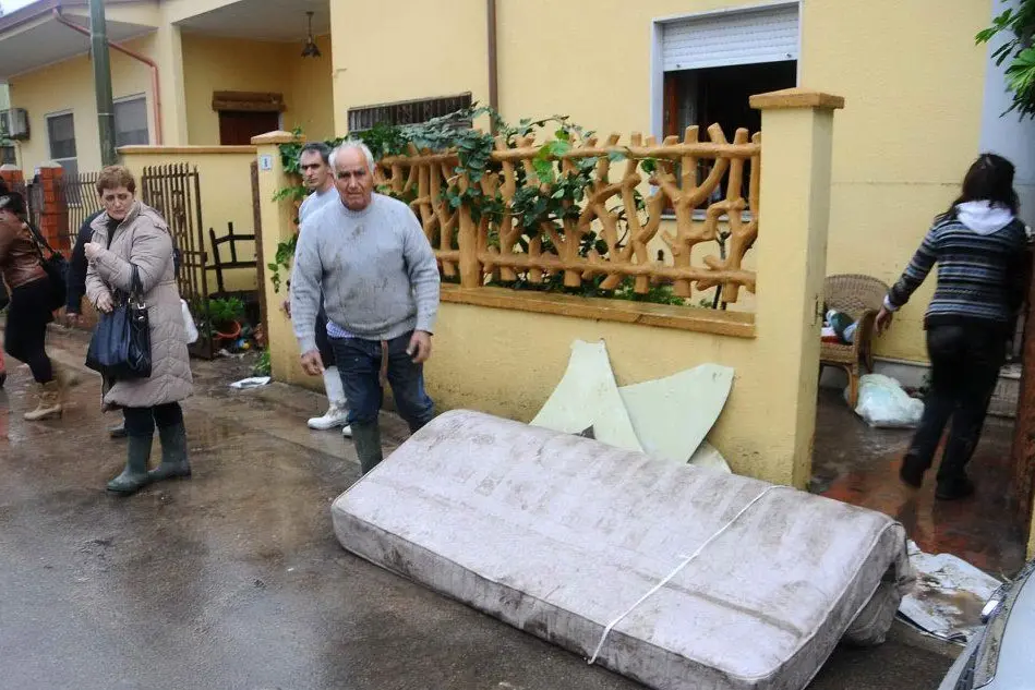 Soccorsi durante l'alluvione