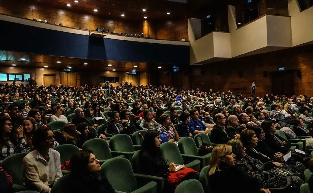 Teatro Massimo affollato
