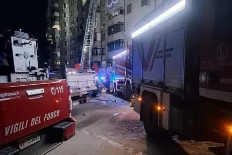 I vigili del fuoco a Sant'Elia (foto Vvff)