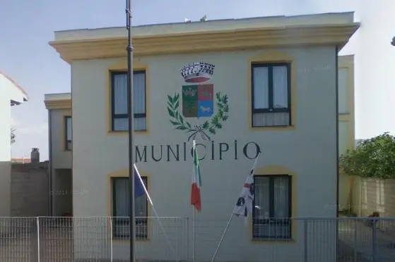 Il municipio di Ollastra (Archivio L'Unione Sarda)