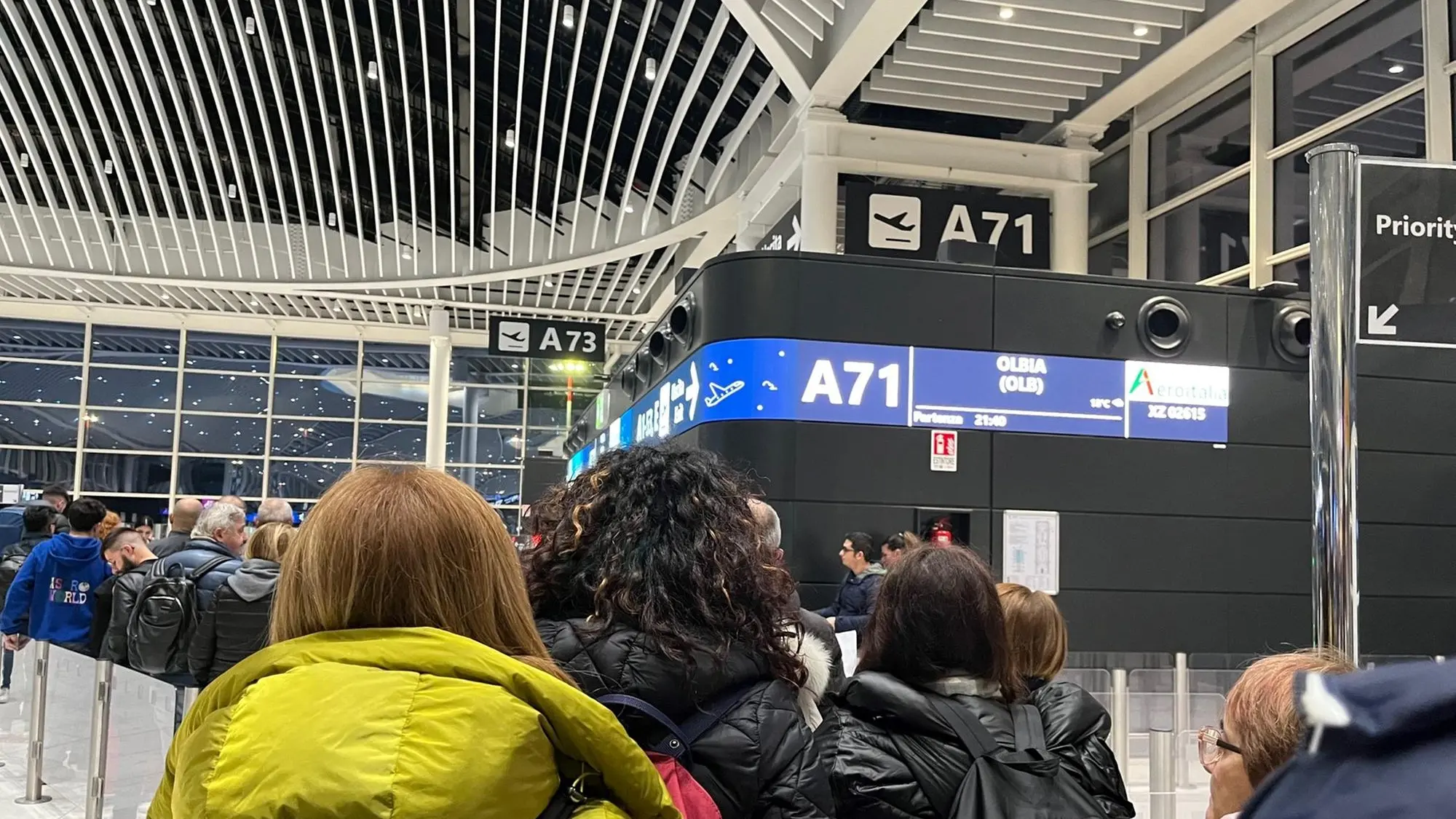 voli da alghero per londra