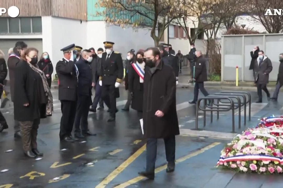 Parigi, la commemorazione nel settimo anniversario dell'attentato a Charlie Hebdo
