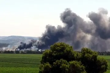 Incendio a Olmedo, il sindaco Faedda: "Ci vorranno ore per la bonifica"