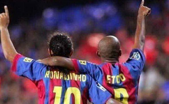 Ronaldinho ed Eto'o, coppia storica del club