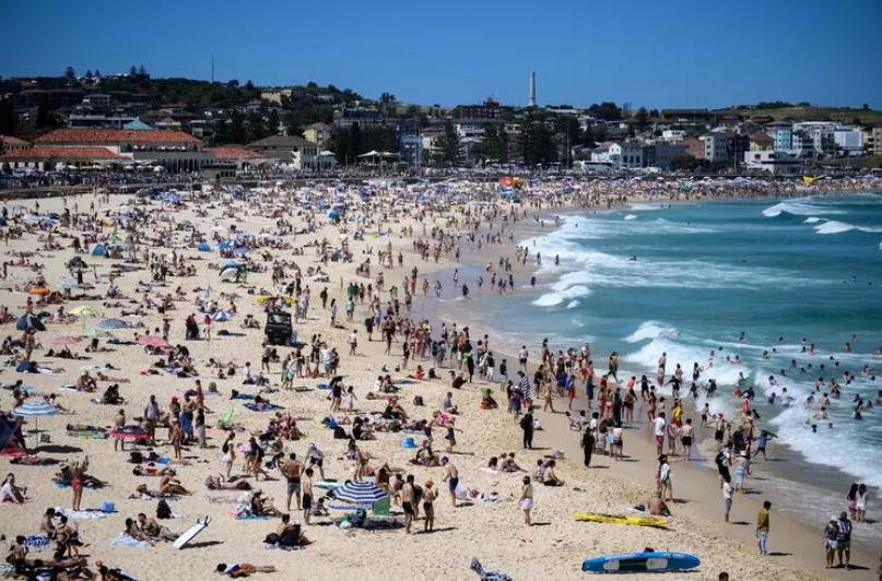 Australia, sparatoria di massa a Bondi Beach
