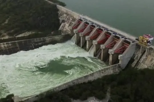 Aperta la diga "El Cuchillo" per l'accordo idrico tra Usa e Messico