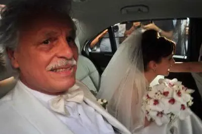 Michele Placido con la sua novella sposa