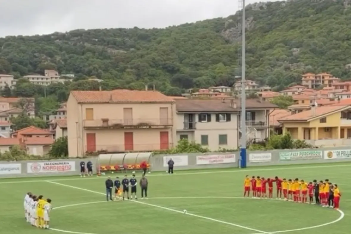 FBC Calangianus e Inter, prima del fischio d'inizio, della gara inaugurale (foto concessa)