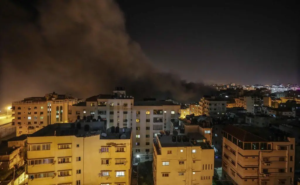 Israele ha risposto con 150 raid aerei su Gaza