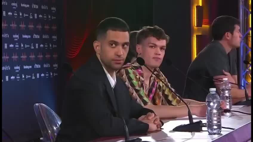 Mahmood’s fool at the Eurovision Song Contest press conference