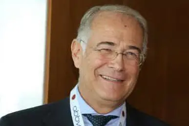 Il professor Sergio Babudieri