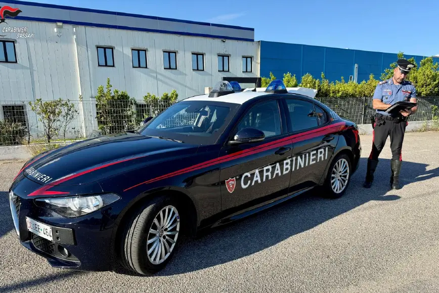 (foto carabinieri)