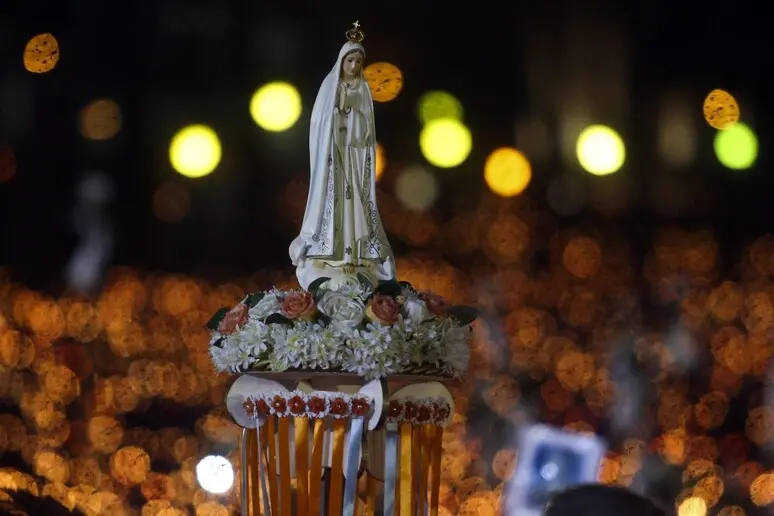 La Madonna di Fatima (Ansa)