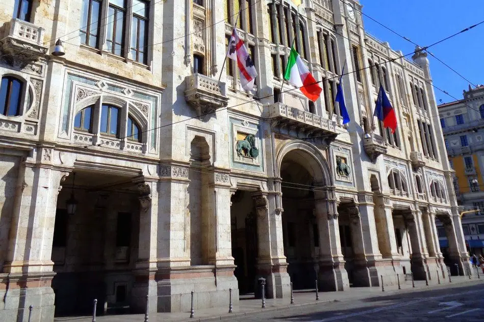 Il Palazzo Municipale di Cagliari (Archivio L'Unione Sarda)