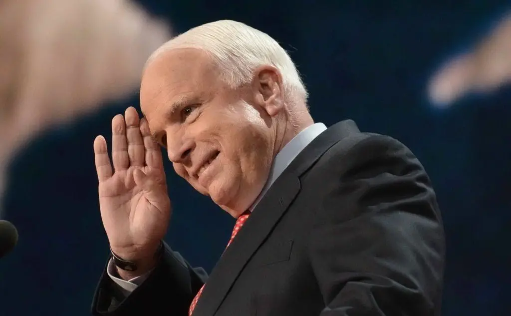 Il senatore John McCain