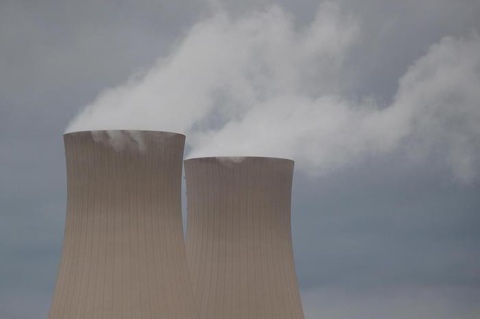Transizione ecologica, Ue: “Gas e nucleare possono avere l’etichetta verde”