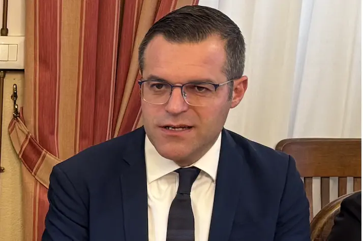 Il sindaco di Alghero Raimondo Cacciotto