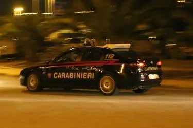 Sull'attentato indagano i carabinieri