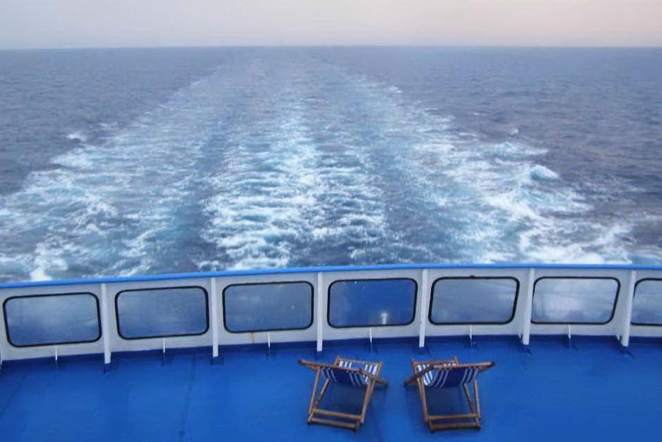Raggiungere la Sardegna in traghetto è sempre più difficile