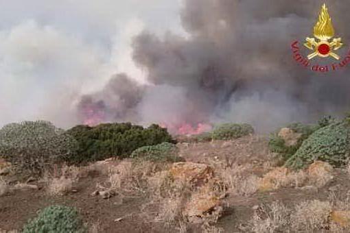 Sardegna continuano gli incendi: oggi tre, a Birori, Gergei e Silanus
