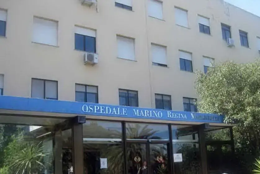 L'ospedale Marino (archivio L'Unione Sarda)