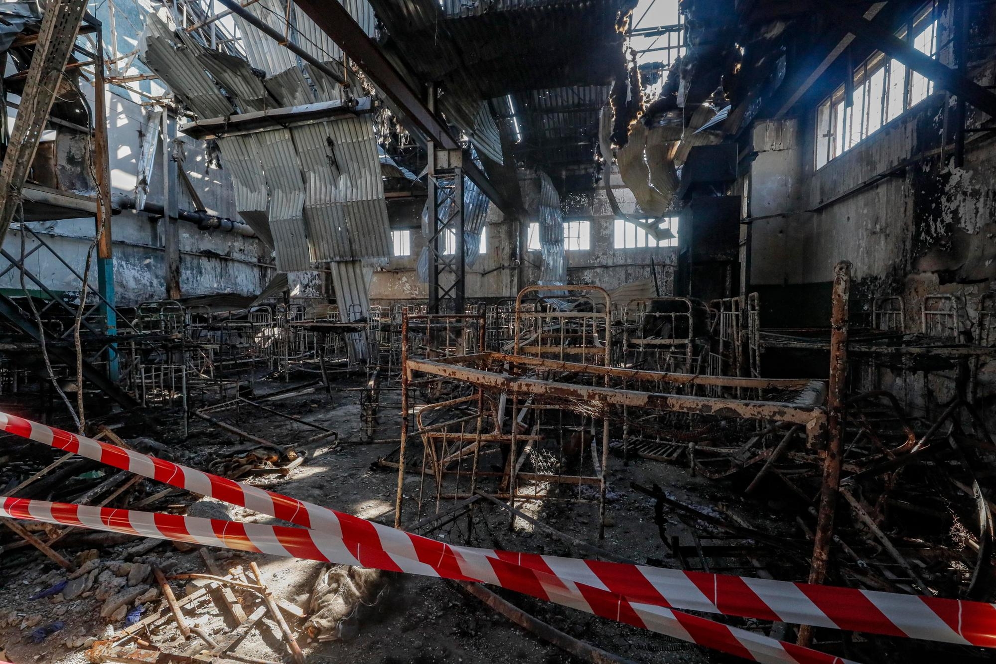 Ucraina, ancora bombe sul Donetsk (foto Ansa/Epa)