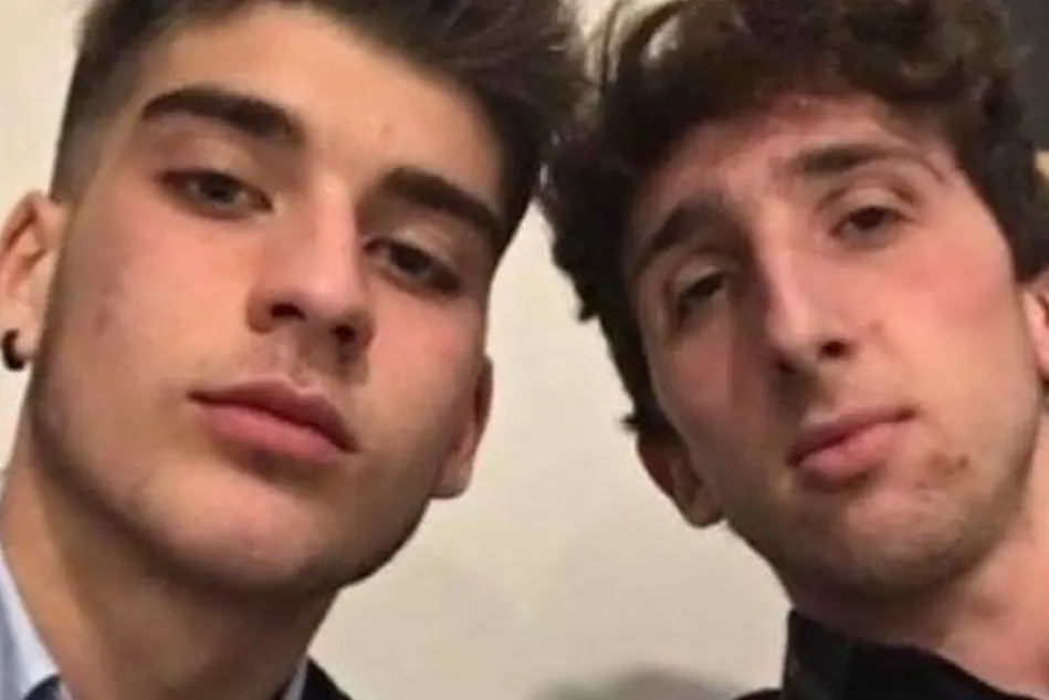 Le due vittime, Luca Carissimi e Matteo Ferrari (Ansa)