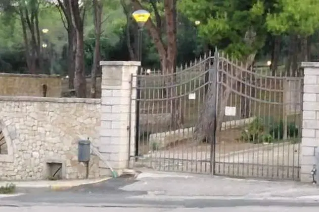L'ingresso del parco di Baddimanna a Sassari (foto L'Unione Sarda - Tellini)