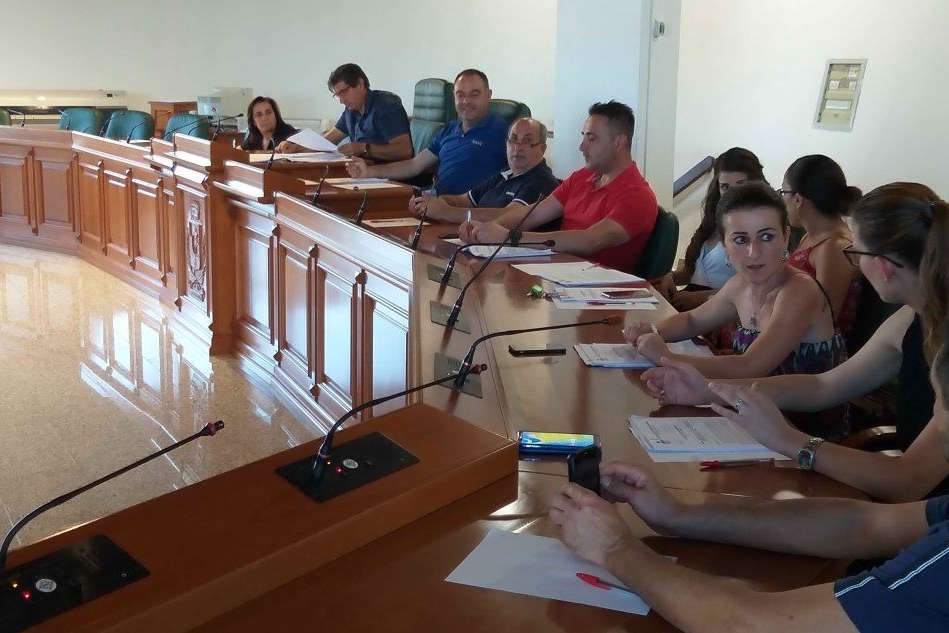 La seduta del Consiglio Comunale (L'Unione Sarda - Farris)