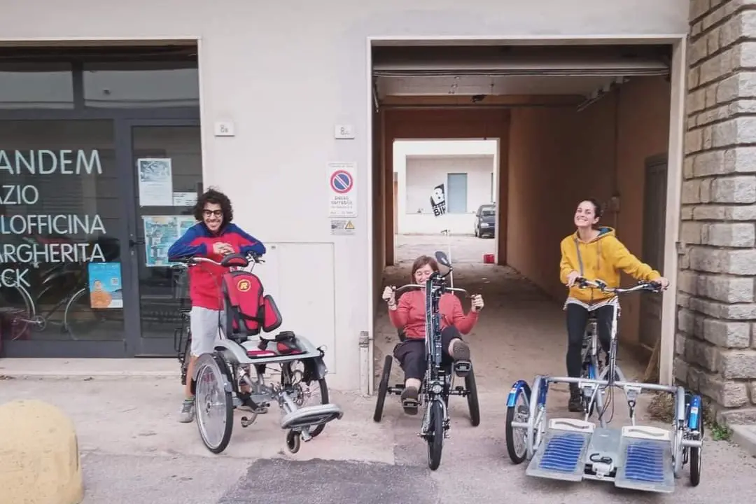 Le prime bici per la mobilità inclusiva (Foto Careddu)