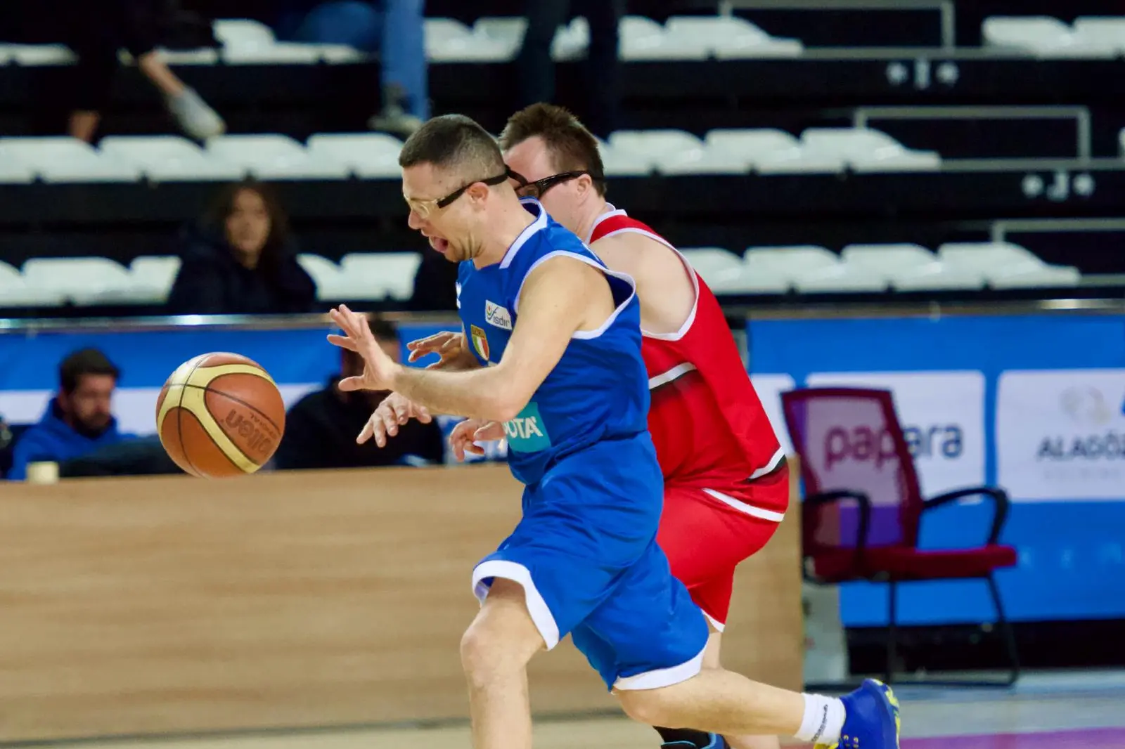 Davide Paulis in azione con la Nazionale Italiana (foto Gianni Cesca)