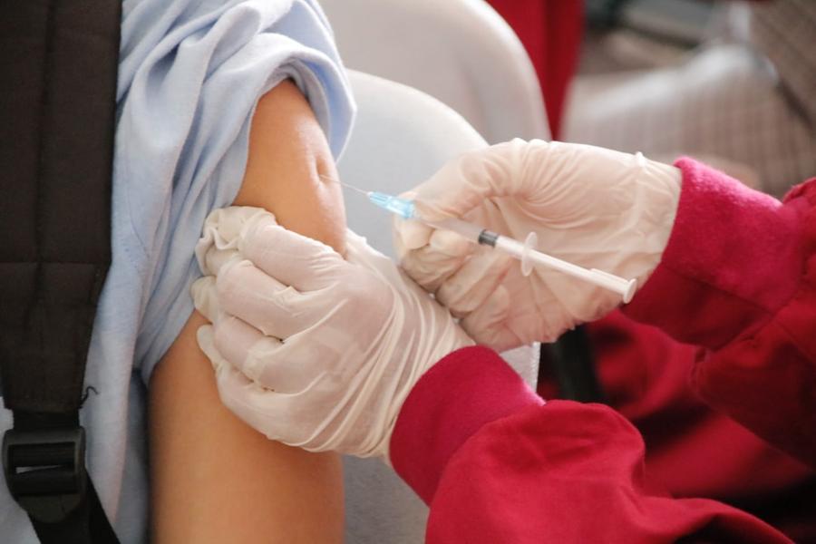 Vaccini, Nieddu: “Open day negli hub per dose booster, anche senza prenotazione”